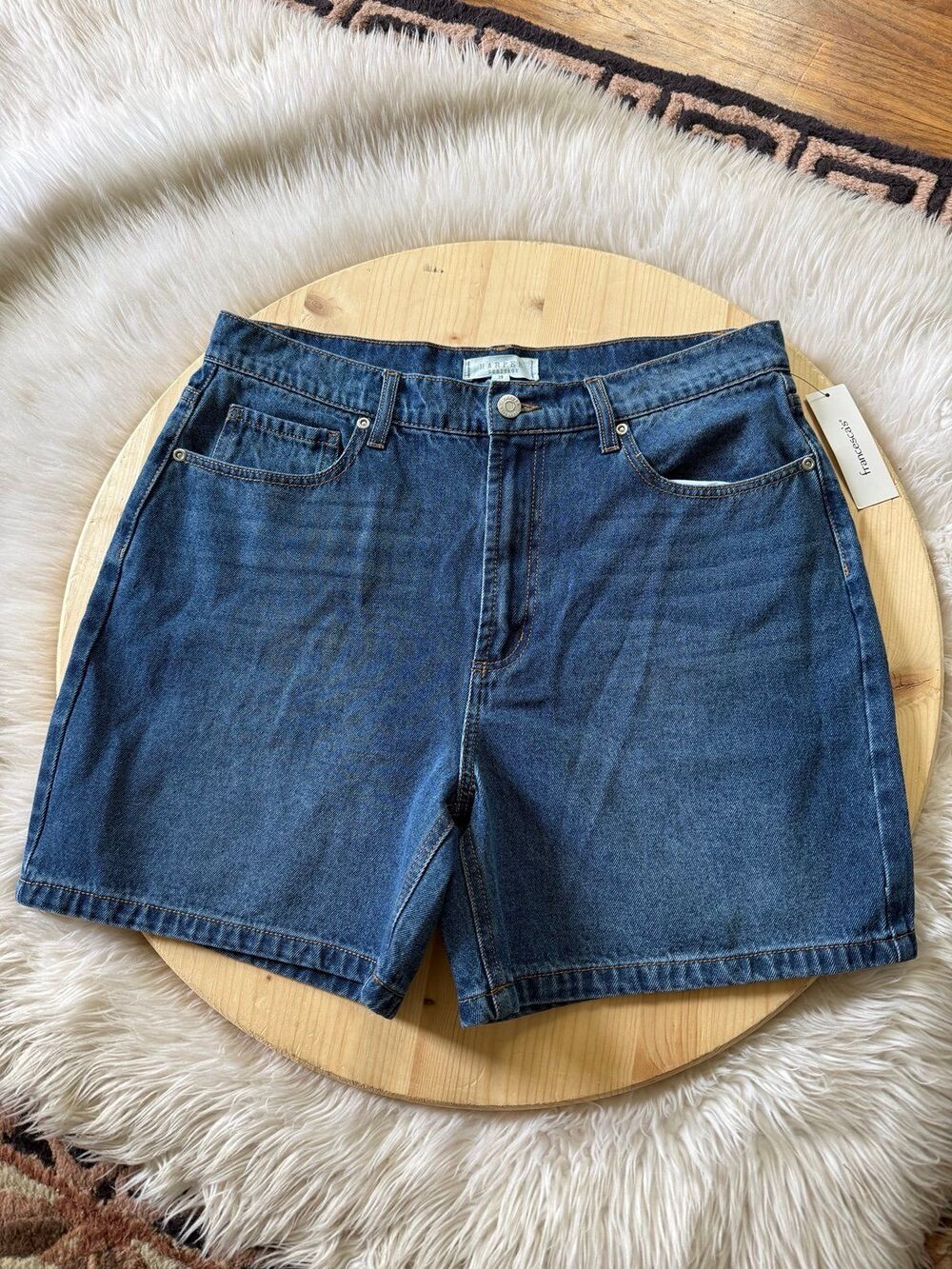 Francesca’s Harper Denim shorts Size 29